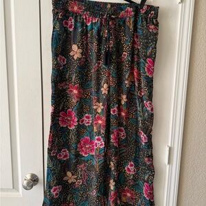 Tahari Woman Wide Leg Pants - Black and Pink Floral